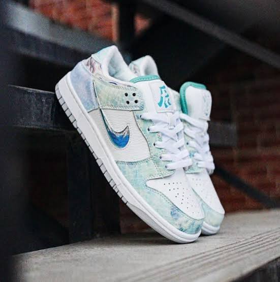 Dunk Low LX "Year of the Dragon"
